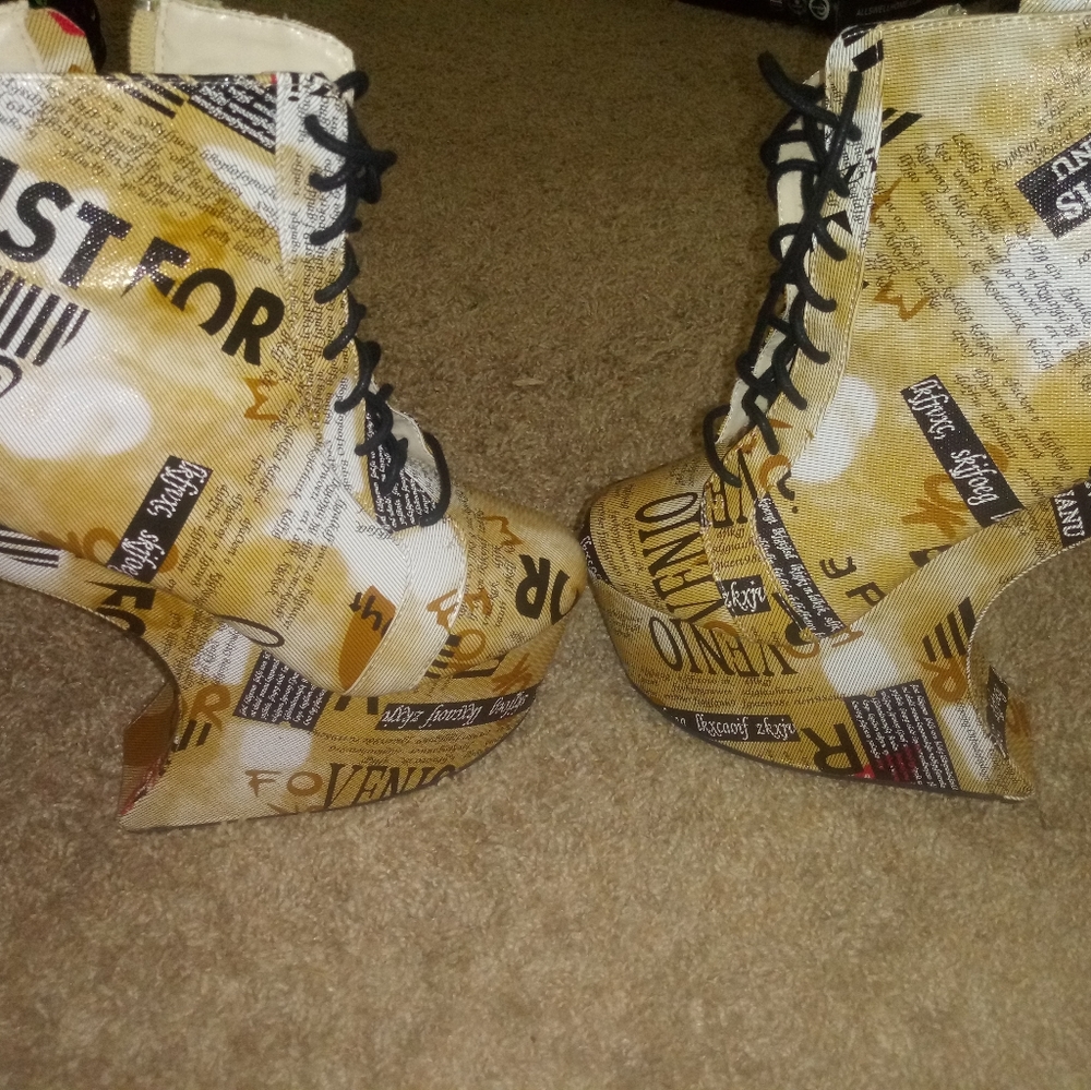 Heelless shoes